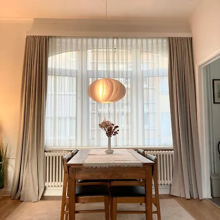 Authentieke Loft Herenhuis Apartment
