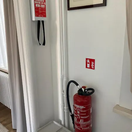 Authentieke Loft Herenhuis شقة